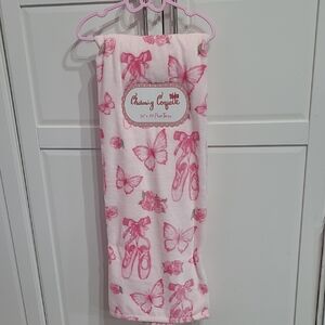 Charming Coquette Soft Pink Plush Throw 50x70" Ballerina ,Roses ,& Butterflies